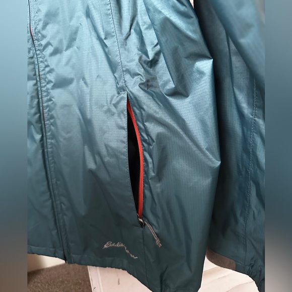 Eddie Bauer weather edge packable rain jacket. Women’s size large, color teal. - Picture 5 of 12
